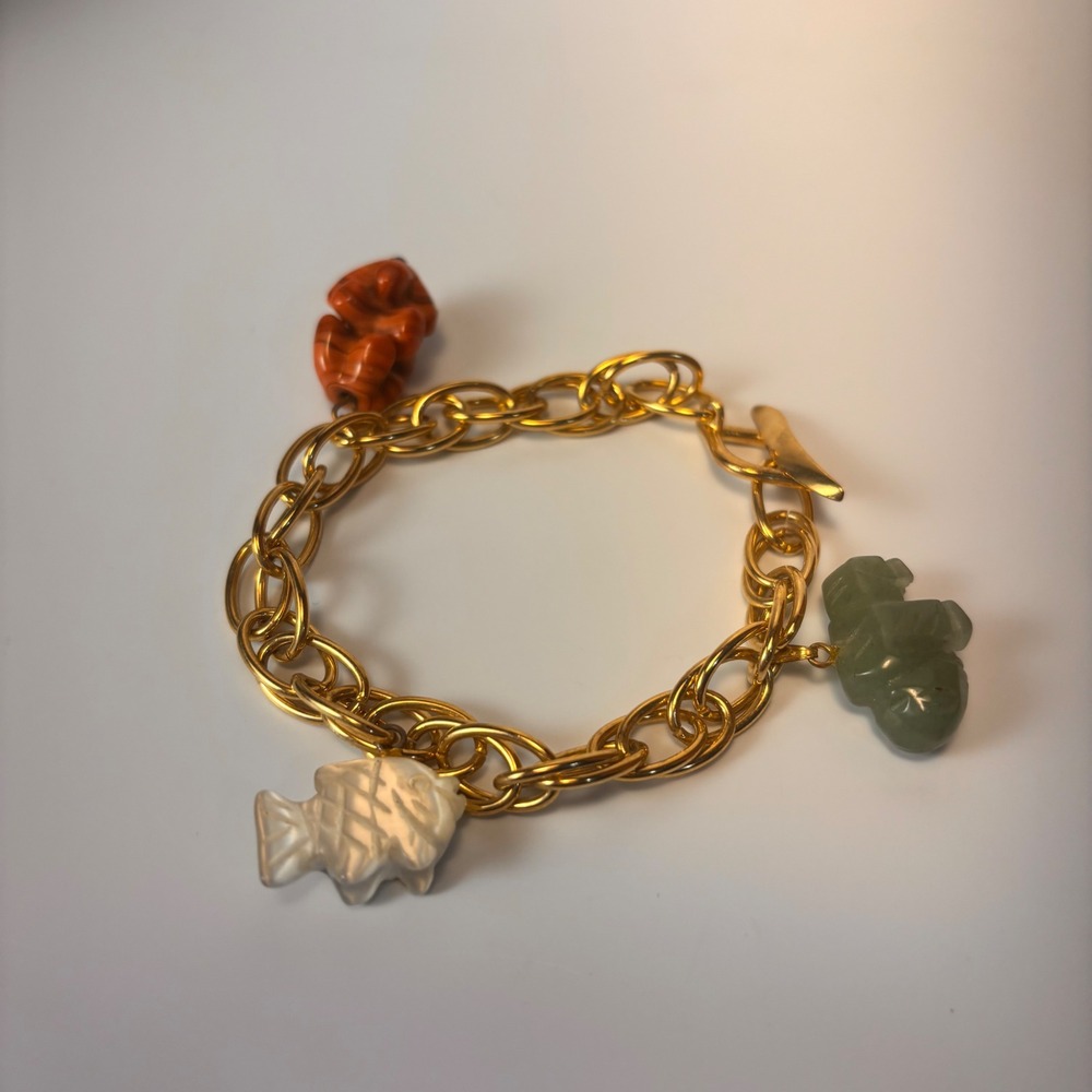 Vintage Charm Bracelet Gold Tone Carved Stone Elephant Fish Frog Boho Statement
